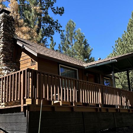 Snow Bunny Lodge - Perfect Big Bear Getaway! Deck With A New Hot Tub And Charcoal Barbecue! Big Bear Lake Εξωτερικό φωτογραφία