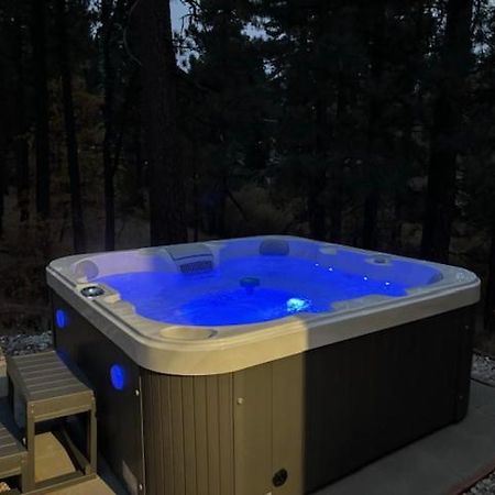 Snow Bunny Lodge - Perfect Big Bear Getaway! Deck With A New Hot Tub And Charcoal Barbecue! Big Bear Lake Εξωτερικό φωτογραφία