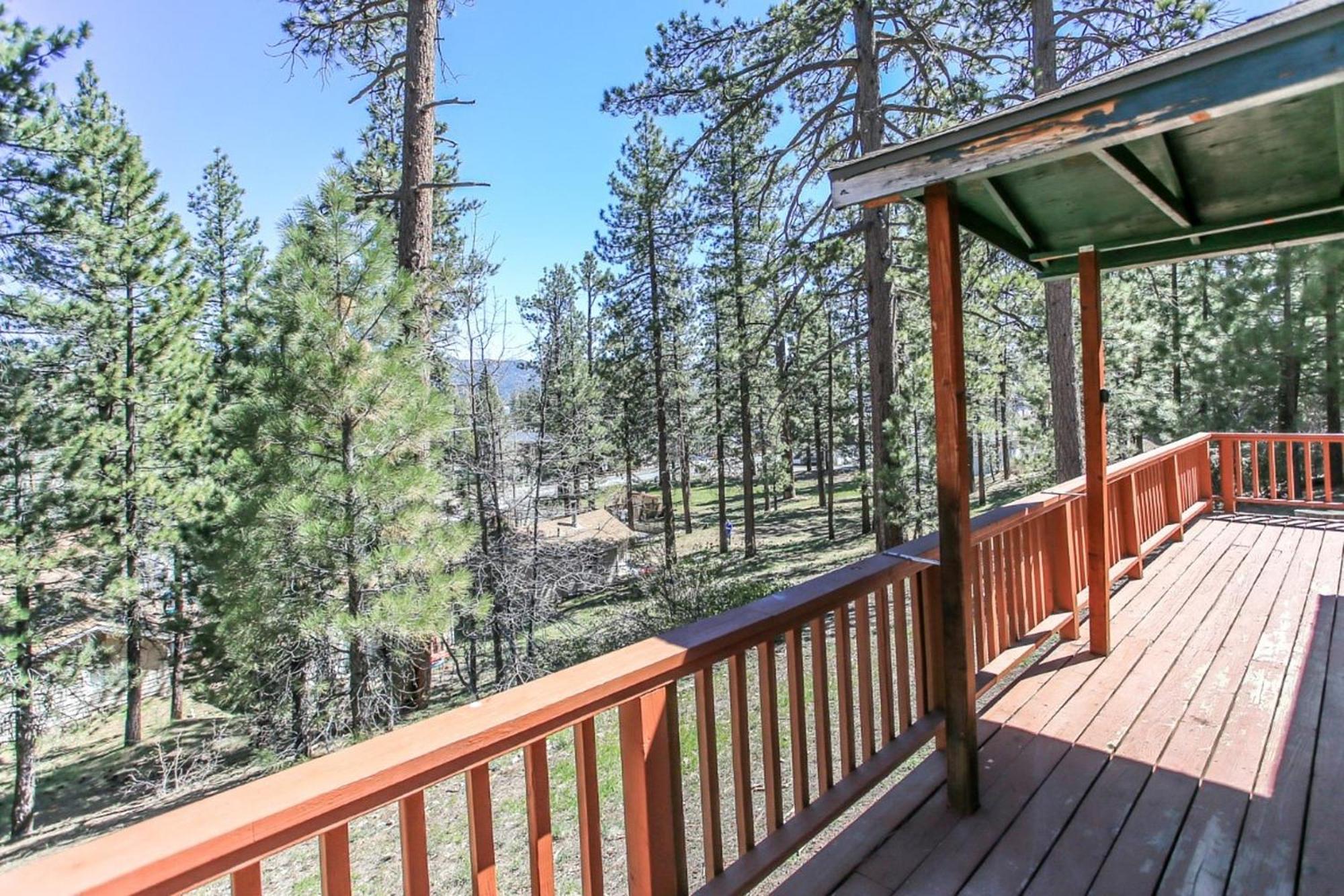 Snow Bunny Lodge - Perfect Big Bear Getaway! Deck With A New Hot Tub And Charcoal Barbecue! Big Bear Lake Εξωτερικό φωτογραφία